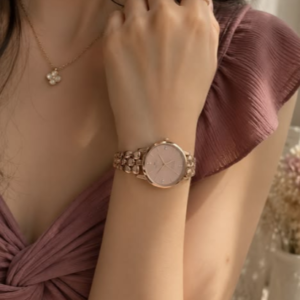 Elegant Rose Gold Pearl-Link Women’s Analog Watch