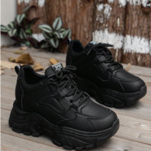 Women’s All-Black Chunky Platform Sneakers with Sculpted Lug Sole